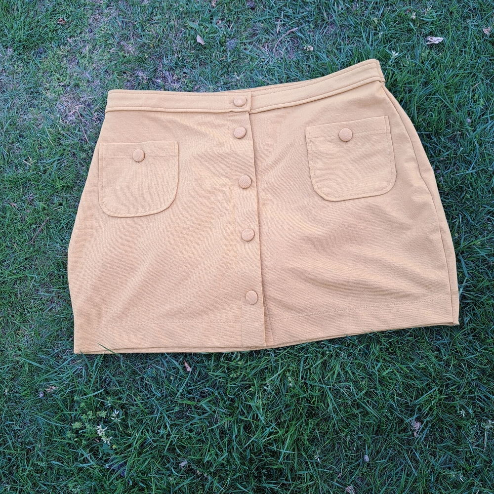 GAP Mini Pencil Skirt